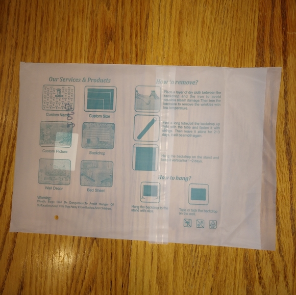 Decorative backdrop cloth with the design shown will come in unopened package - Picture 4 of 12